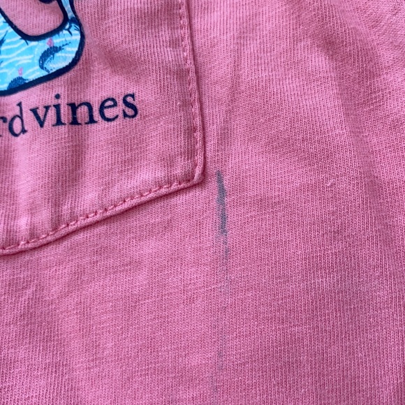 Vineyard Vines pink and blue cute whale tshirt - Picture 3 of 4